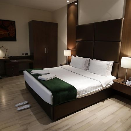 Rawda Hotel Доха Екстериор снимка