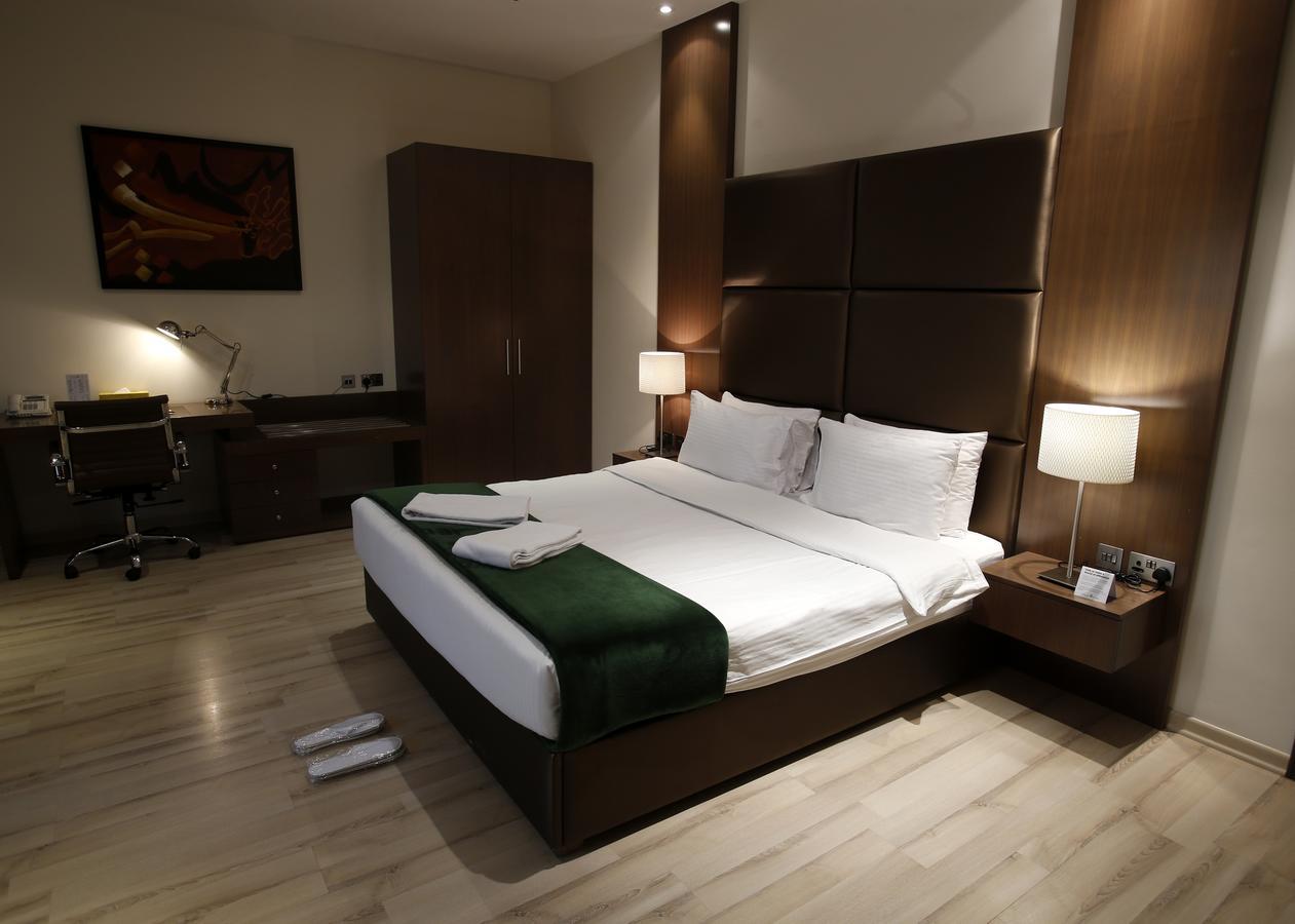 Rawda Hotel Доха Екстериор снимка