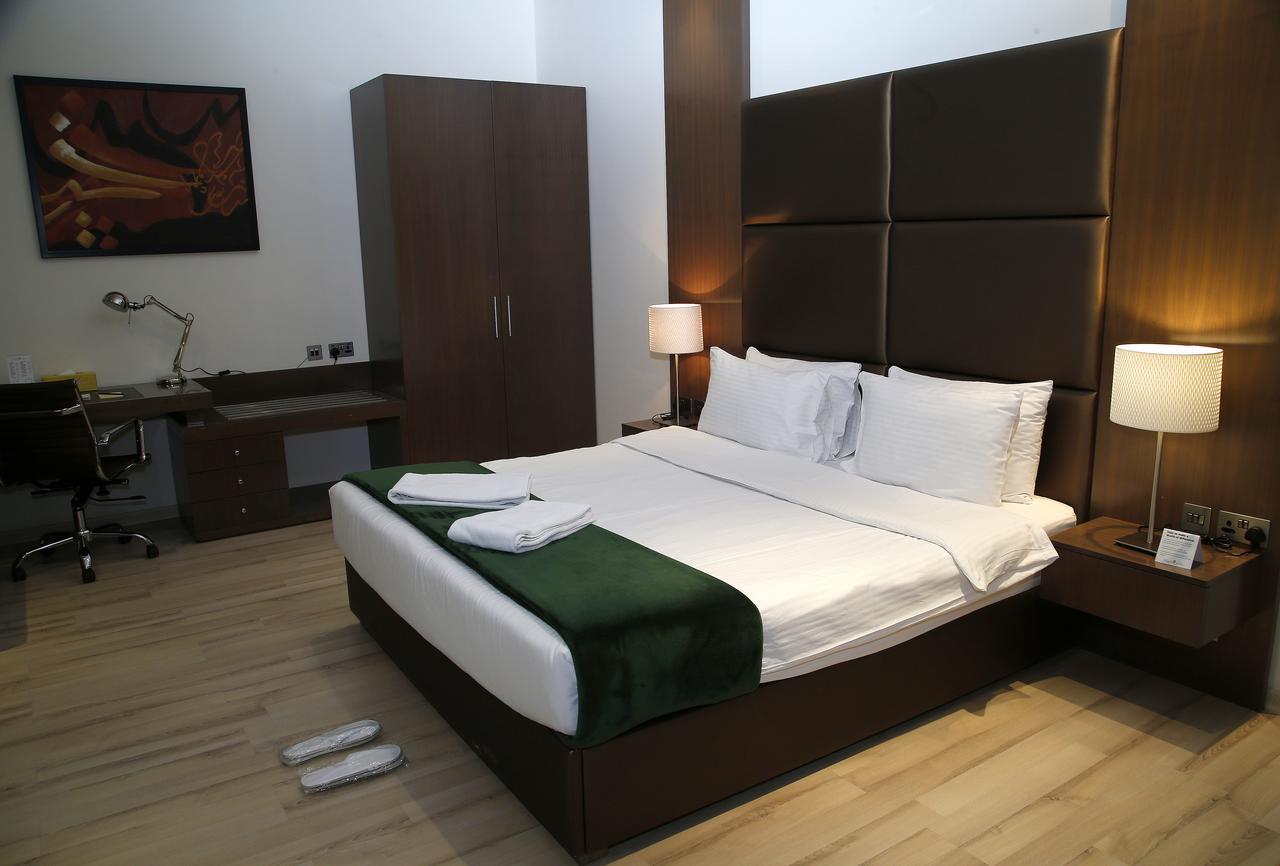 Rawda Hotel Доха Екстериор снимка