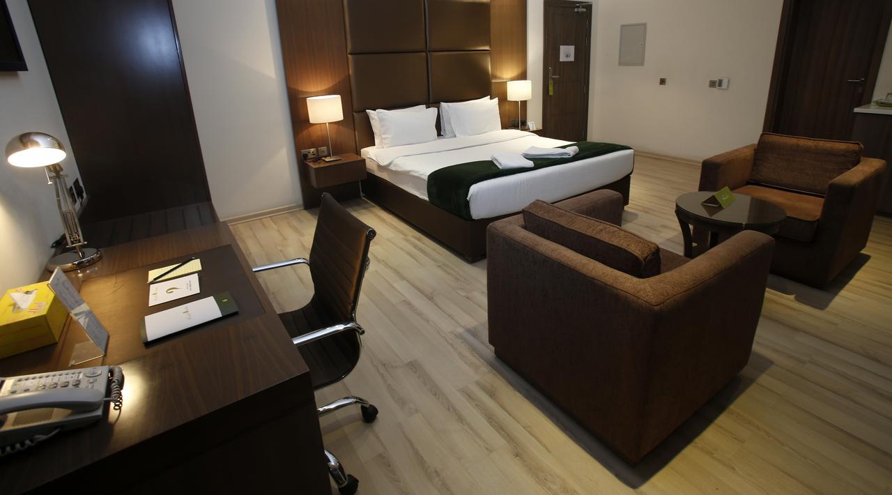 Rawda Hotel Доха Екстериор снимка