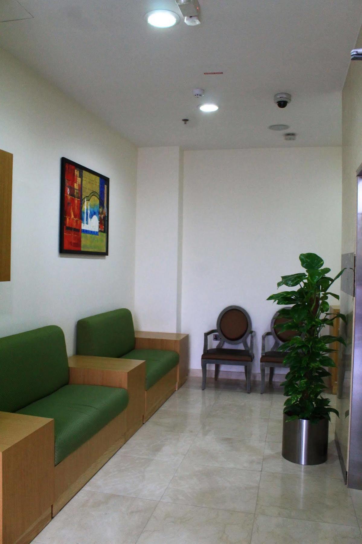 Rawda Hotel Доха Екстериор снимка
